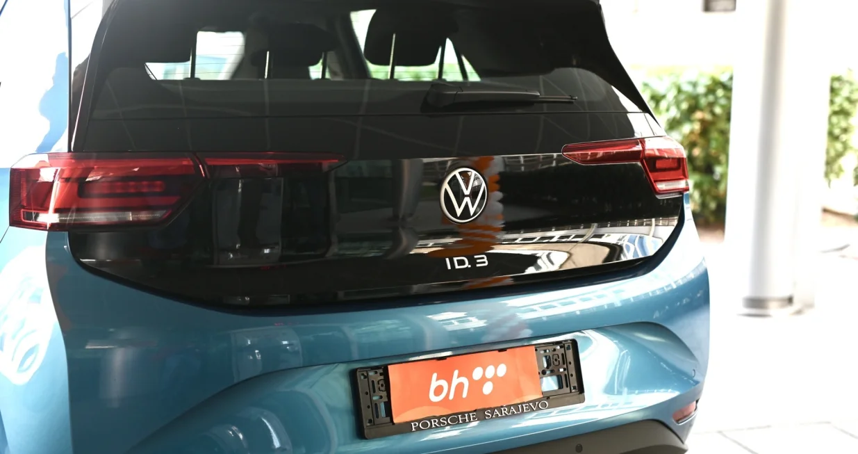 Svečano uručenje električnog automobila/BhTelecom/Bhtelecom 