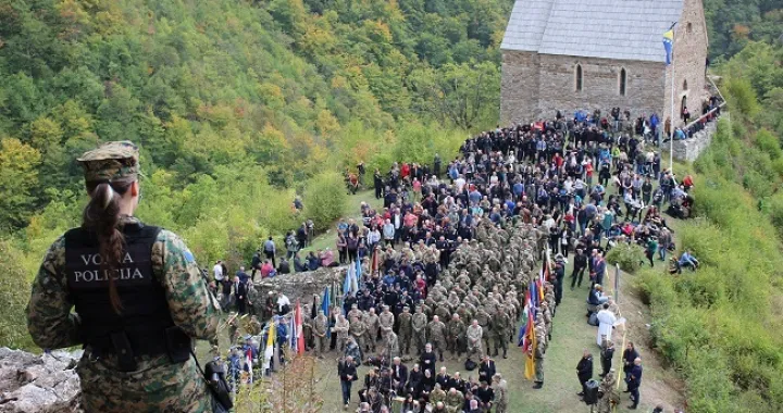 Bobovac hodoča&scaron;će/