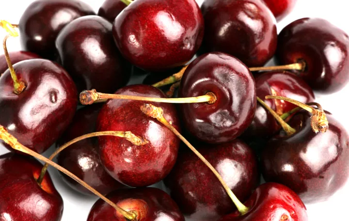 Brz način da otkrijete skrivene crve u tre&scaron;njama/Freepik