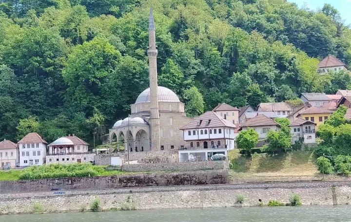 Maglaj za/
