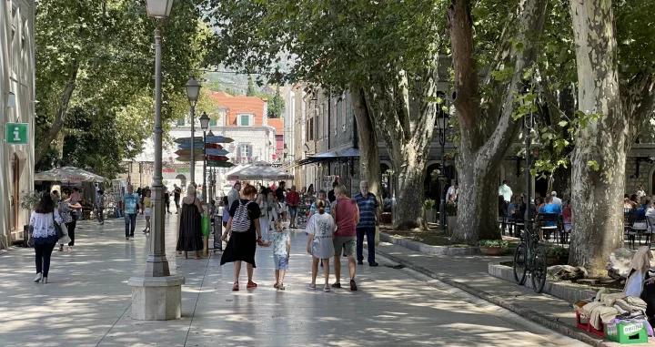 trebinje trg/Kenan Čopra