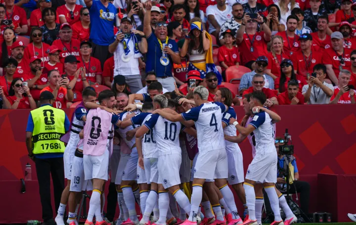 TORONTO, KANADA - 12. JUNI:Utakmica Grupe B grupne faze Svjetskog prvenstva u fudbalu 2026. izmeД'u Kanade i Bosne i Hercegovine na stadionu Toronto (BMO Field) u Torontu, Ontario, Kanada, 12. juna 2026. (Mert Alper DervД&plusmn;Еџ - Anadolu Agency)/