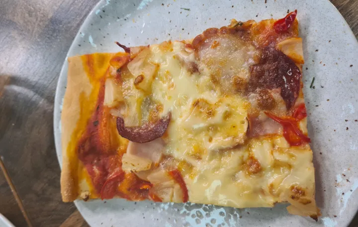 jednostavno tijesto za pizzu/