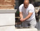 Bar&scaron;čar&scaron;ija turisti vručina ba&scaron;ta majice dresovi/Senad Gubelić