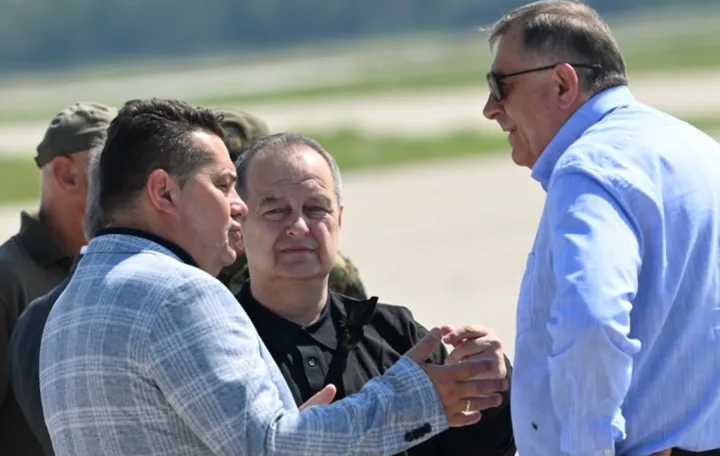 Dodika čuva Dačić, kao i prethodni ministri iz redova Vučićevog SNS-a/