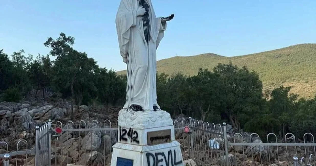 gospa međugorje facebook/