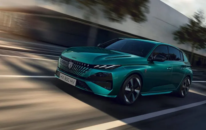 Peugeot nije zaboravio ljubitelje klasičnih hečbeka i karavana te je popularni 308 dobio&nbsp; osvježen izgled i gomilu tehničkih unapređenja koja bi ga mogla jo&scaron; vi&scaron;e približiti vozačima koji žele stil, ekonomičnost i praktičnost u jednom paketu.../W10