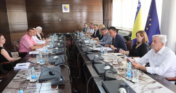 Sastanak sindikata nove željezare zenica s vladom f bih./Senad Gubelić