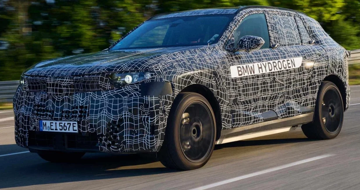 Novi BMW X5 Prvi zvanični uvid u petu generaciju luksuznog SUV-a adfadf/W10