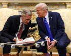 FILE PHOTO: U.S. President Donald Trump meets with Canada's Prime Minister Mark Carney in the Oval Office at the White House in Washington, D.C., U.S., October 7, 2025. REUTERS/Evelyn Hockstein/File Photo/Evelyn Hockstein