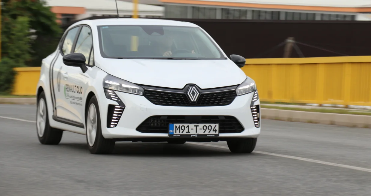  Test &ndash; Renault Clio 100 TCe LPG Evolution Pogonska kombinacija od koje ne boli glava adrtfadfh/
