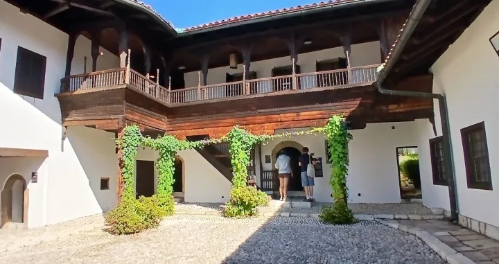 Sve vi&scaron;e mladih turista posjećuje Svrzinu kuću/