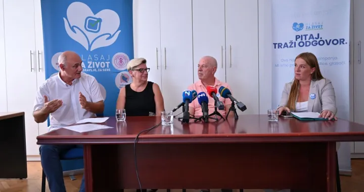 Glasaj za život/Glasaj Za život