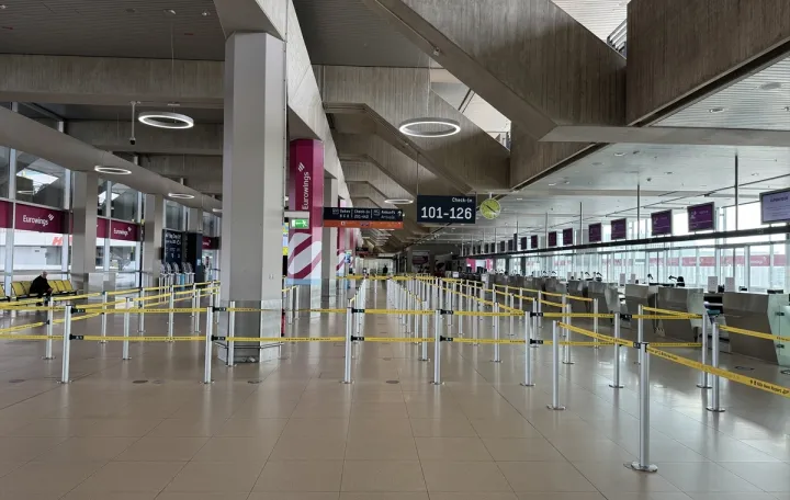 Otkazani letovi na aerodromima u Njemačkoj, Njemačka/Anadolija