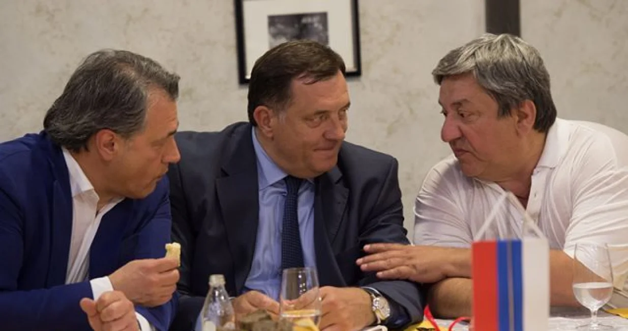 Perović, Dodik i Serdarov/