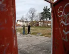 Na lokaciji danas samo ploča/