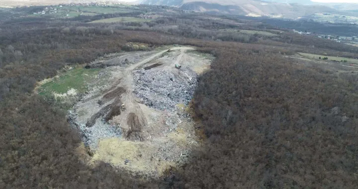 Nelegalna deponija kod Bugojna/